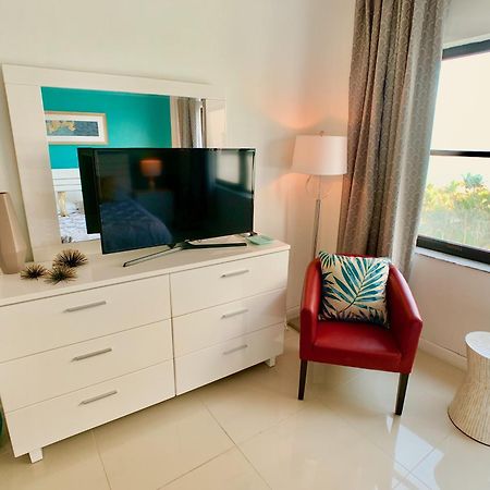 Directly On The Beach With Pool & Ocean View Miami Beach Zewnętrze zdjęcie